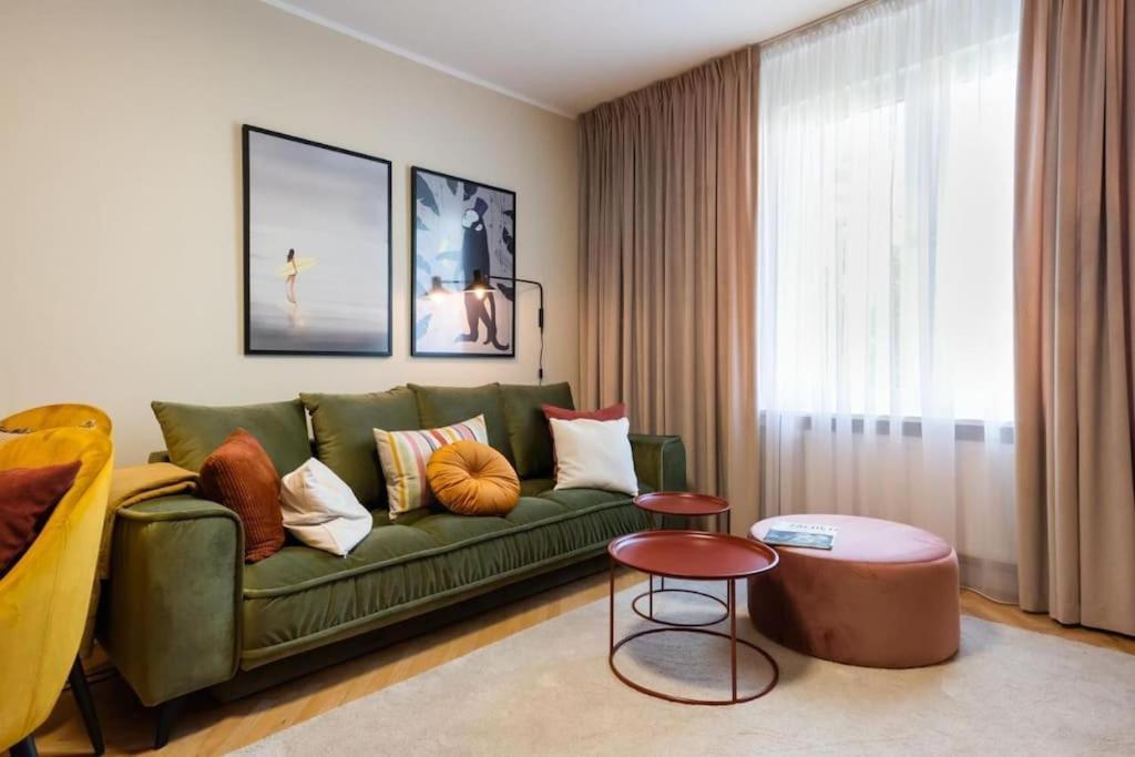 Eclectic City Apartment Near Old Town Warsaw Exterior photo