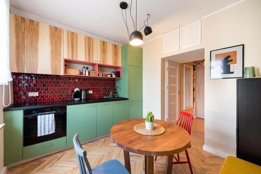 Eclectic City Apartment Near Old Town Warsaw Exterior photo