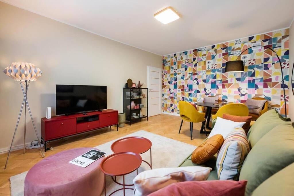 Eclectic City Apartment Near Old Town Warsaw Exterior photo